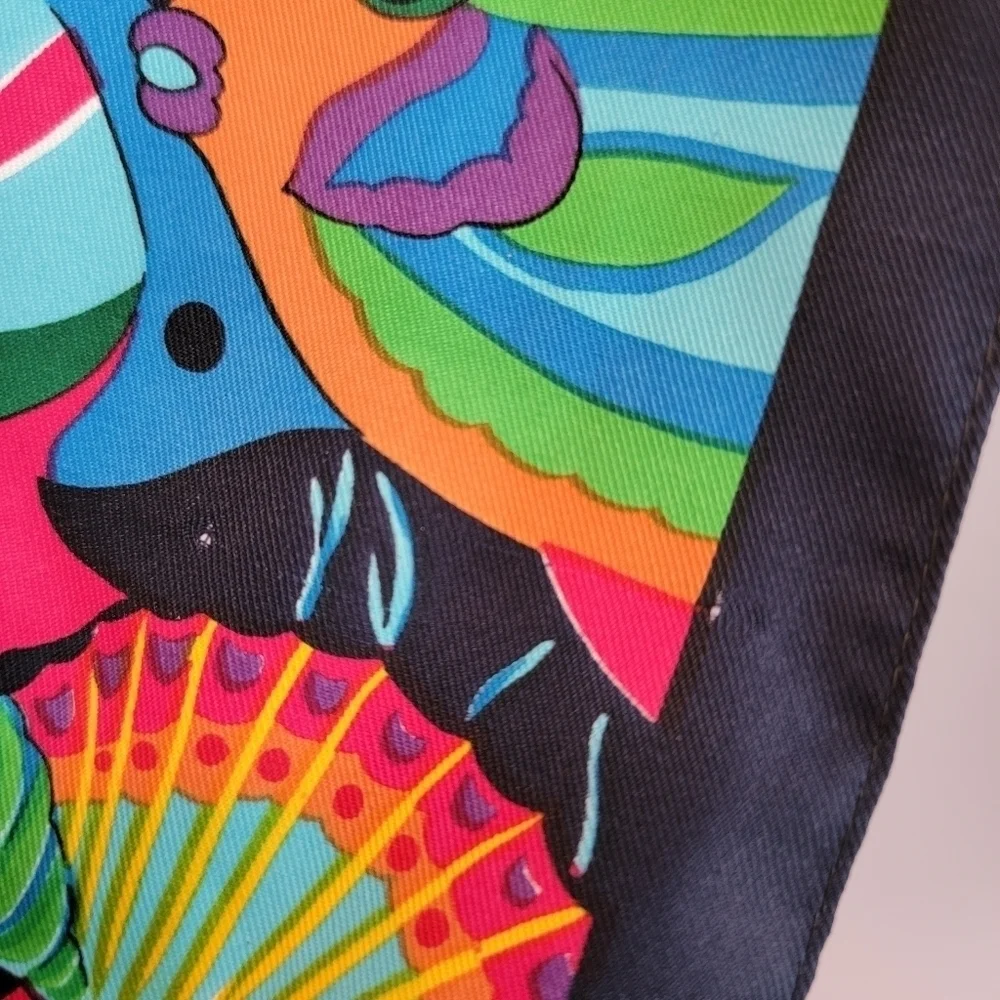 Tropical Fish Scarf - Picture 3 of 3